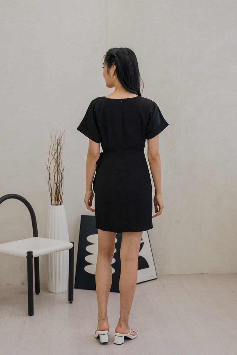 Flounce Faux Wrap Dress In Black