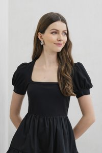 Meria Mixed Fabric Tiered Dress In Black (XS)