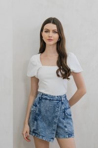 Ocean Denim Pocket Overlap Skort In Acid Wash (XS)