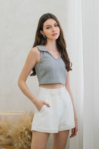 Kade Knit Collar Crop Top In Grey