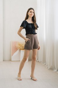 Syrus High Waisted Shorts In Brown