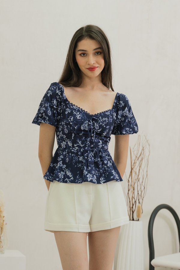 Verela Floral Ribbon Top In Navy