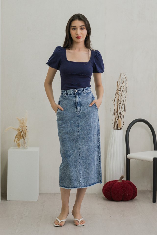 Blanca Ribbed Cotton Bow Top In Navy