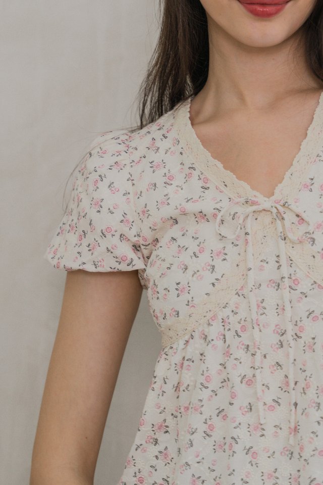 Lovely Floral Ribbon Crochet Top In Pink