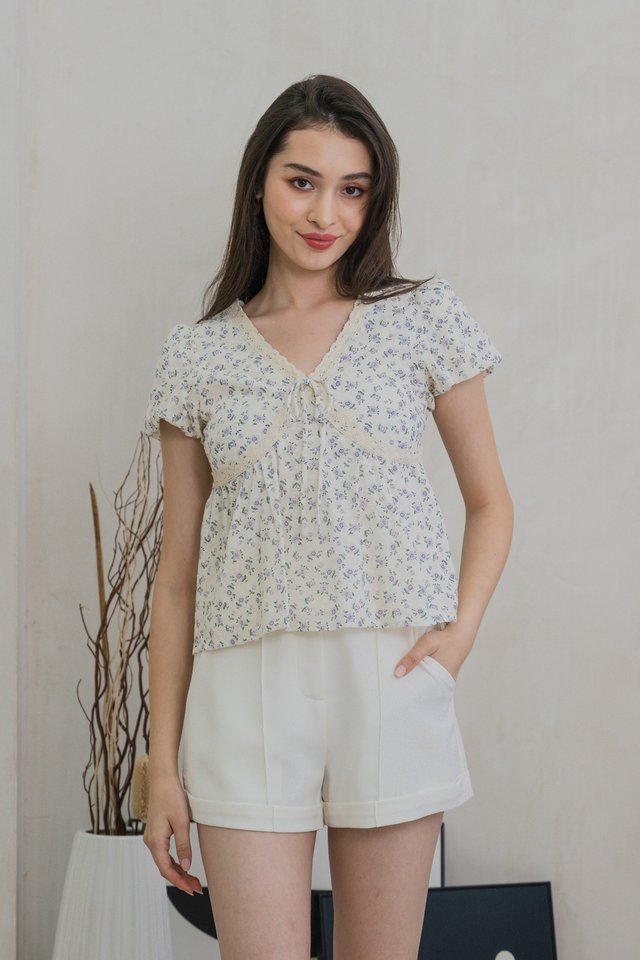 Lovely Floral Ribbon Crochet Top In Lilac