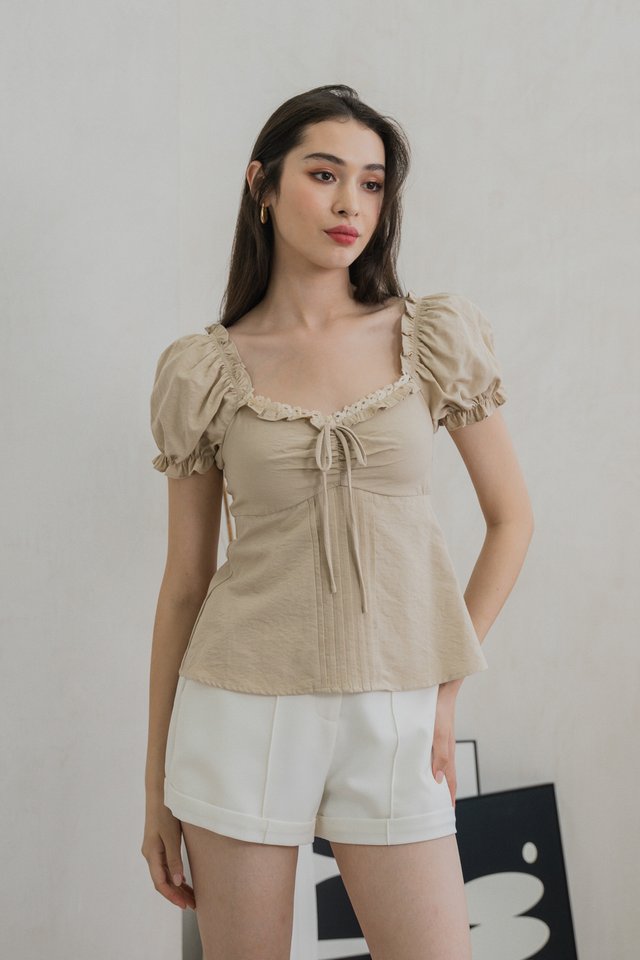 Phaedra Pintuck Ribbon Top In Sand