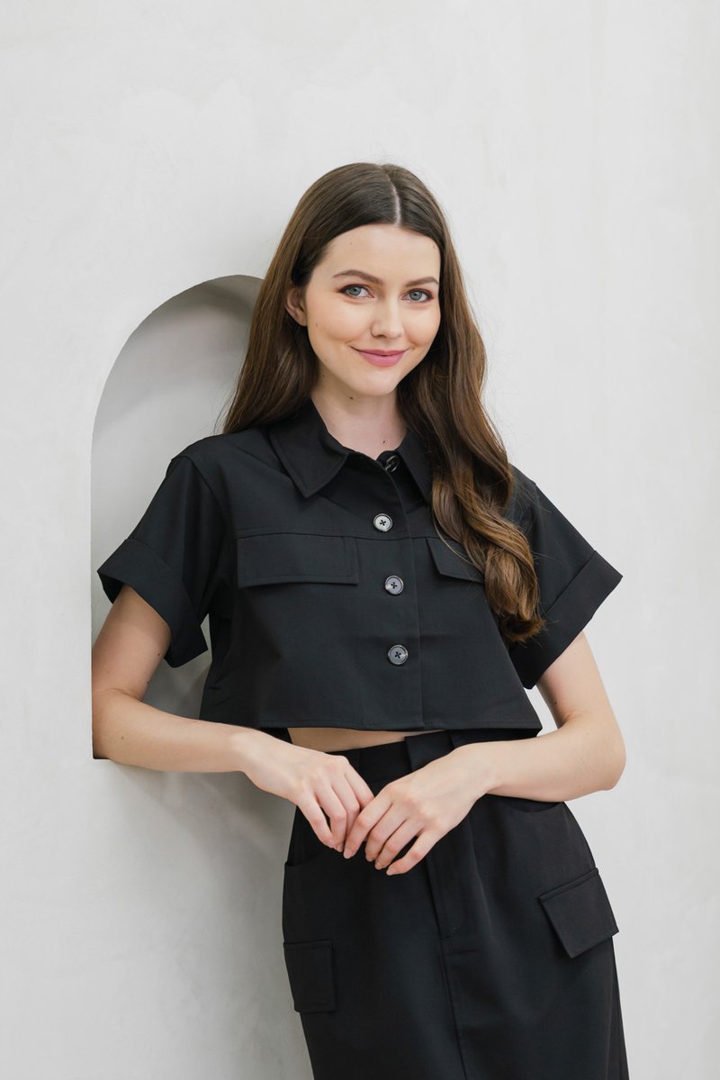 Casa Cargo Midi Skirt In Black