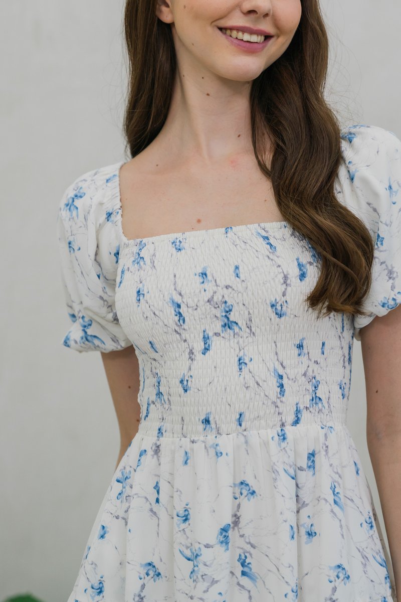 Aurora Abstract Smocked Tiered Dress In White (XS)