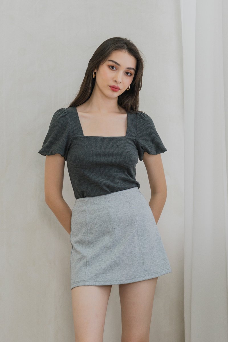 Rei Ribbed Puff Sleeve Top In Dark Grey (S)