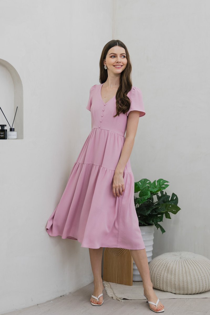 Tranquil Textured Button Tiered Midi Dress In Pink