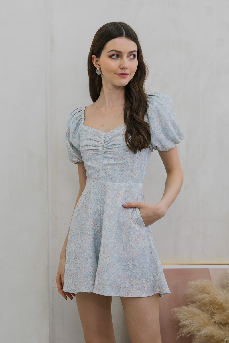 Camelia Floral Sweetheart Romper In Blue (XS)