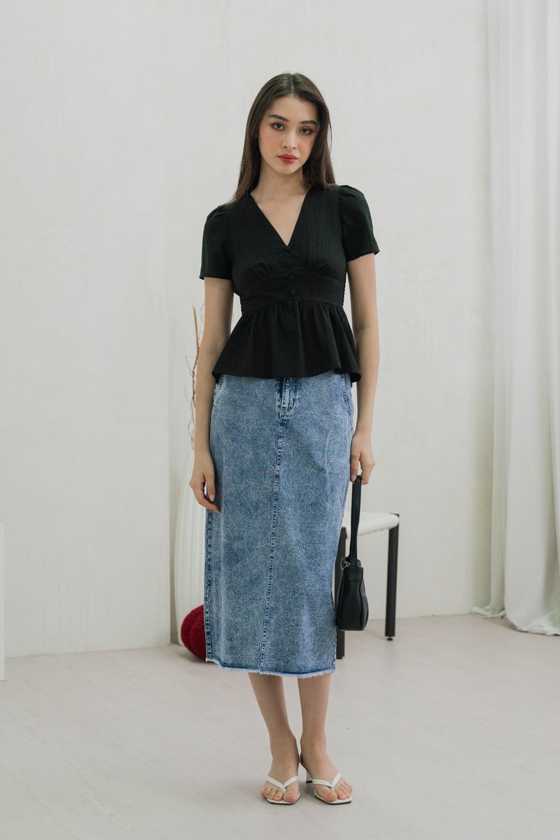 Winter Empire Waist Top In Black (XS)