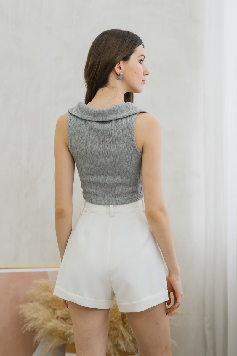 Kade Knit Collar Crop Top In Grey