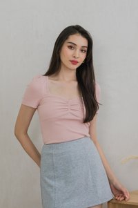 Robin Ribbed Sweetheart Top In Pink