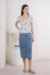 Roslin Floral Ruched Ribbon Top In Grey (XS)