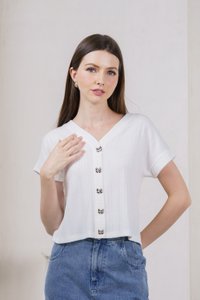 Kamri Ribbon Button Knit Top In White (XXL)