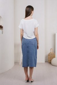 Kamri Ribbon Button Knit Top In White (XXL)
