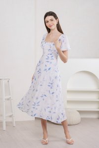 Oasis Printed Ruched Midi Dress In Blue (XS)