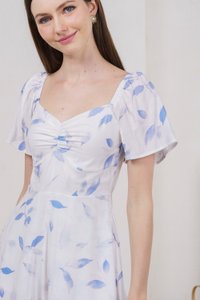 Oasis Printed Sweetheart Romper In Blue