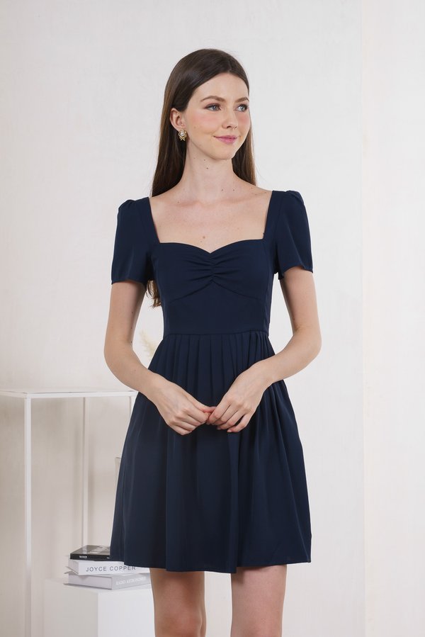 Hasha Sweetheart Pleated Dress In Navy