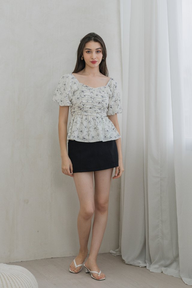 Hibiscus Floral Ruched Top In White