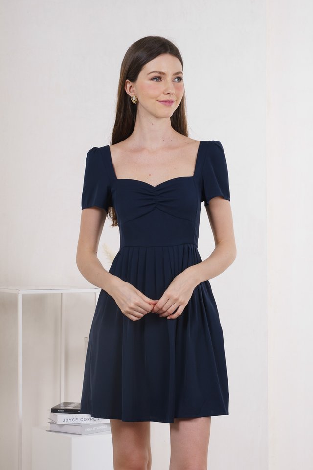 Hasha Sweetheart Pleated Dress In Navy