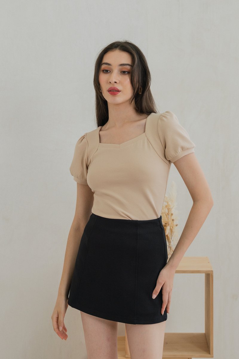 Katnis Cotton Puff Sleeves Top In Cream