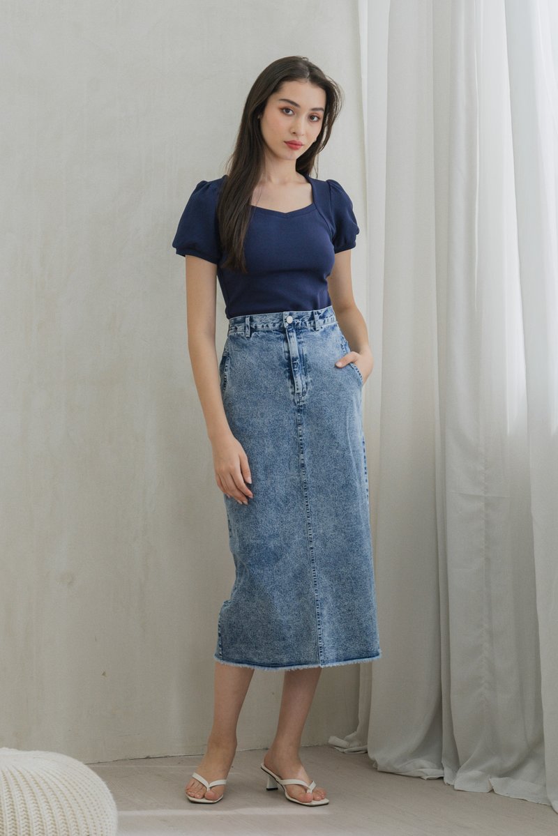 Katnis Cotton Puff Sleeves Top In Navy (XS)