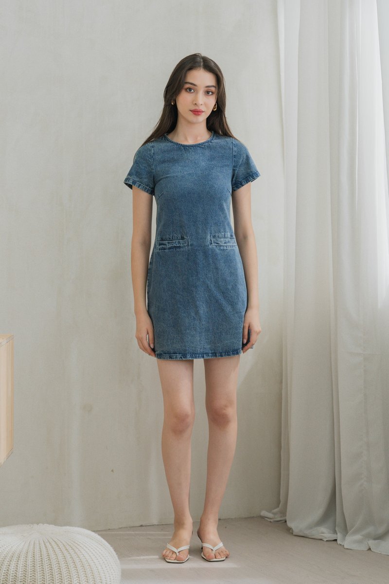 Patience Denim Front Pocket Dress (XS)
