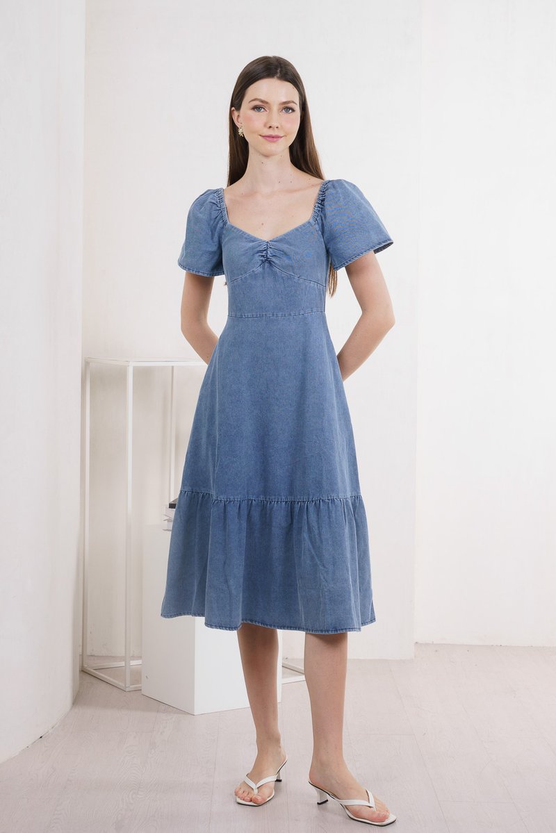 Delight Denim Sweetheart Midi Dress (XS)