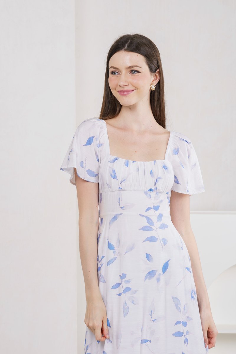 Oasis Printed Ruched Midi Dress In Blue (XS)