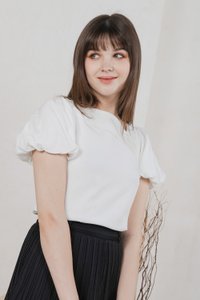Polaris Pintuck Puff Sleeves Top In White