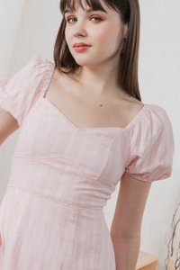 Tova Textured Empire Waist Dress In Pink