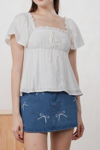 Lidith Textured Ribbon Lace Top In White