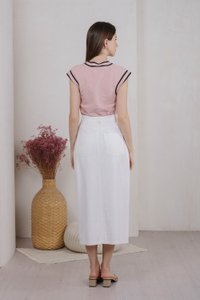 Rosalee Floral Button Ribbed Top In Dusty Pink