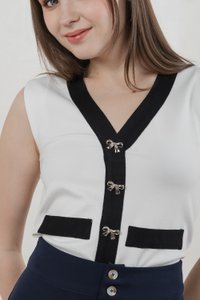 Cosmos Ribbon Button Contrast Top In White