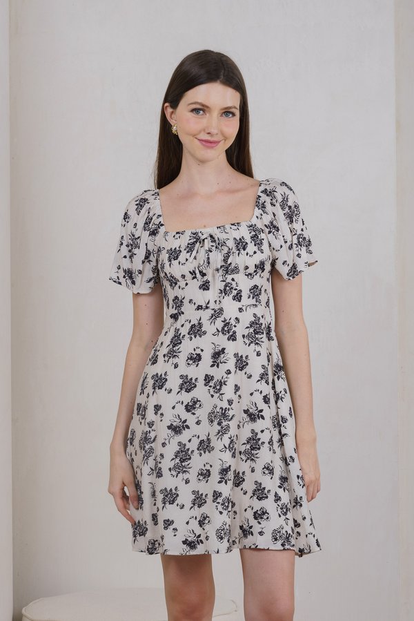 Frost Floral Ruched Ribbon Dress In Cream (XS)