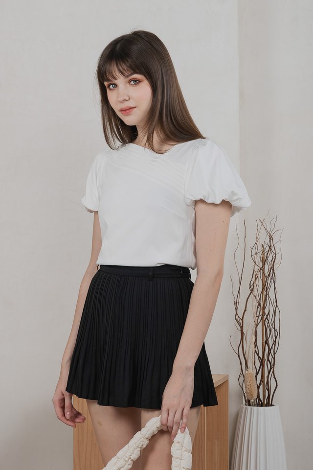 Polaris Pintuck Puff Sleeves Top In White