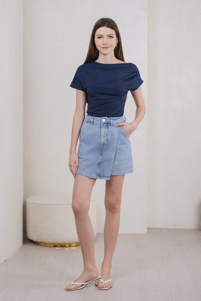 Omni Draped Top In Navy