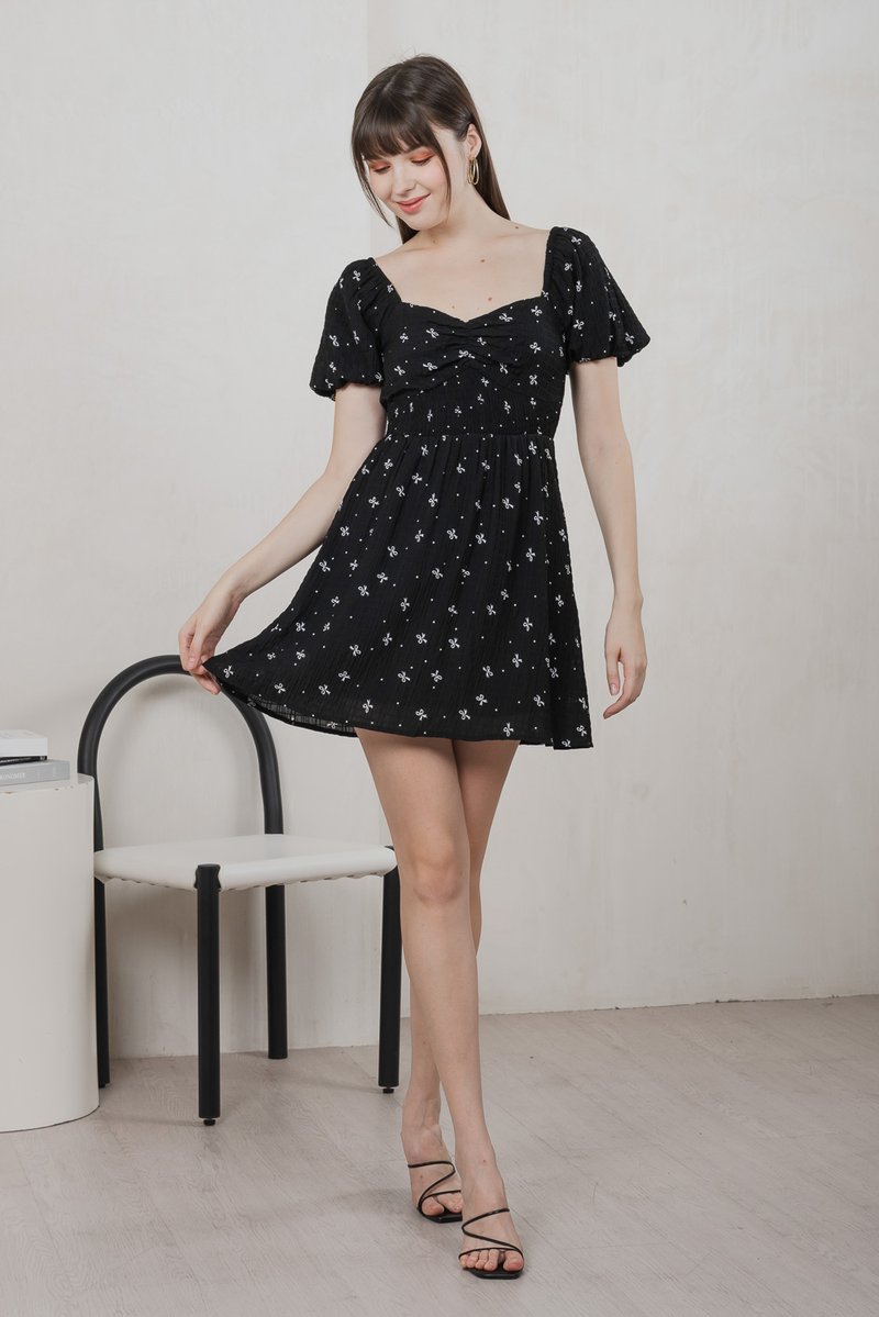 Flair Ribbon Sweetheart Dress Romper In Black (XS)