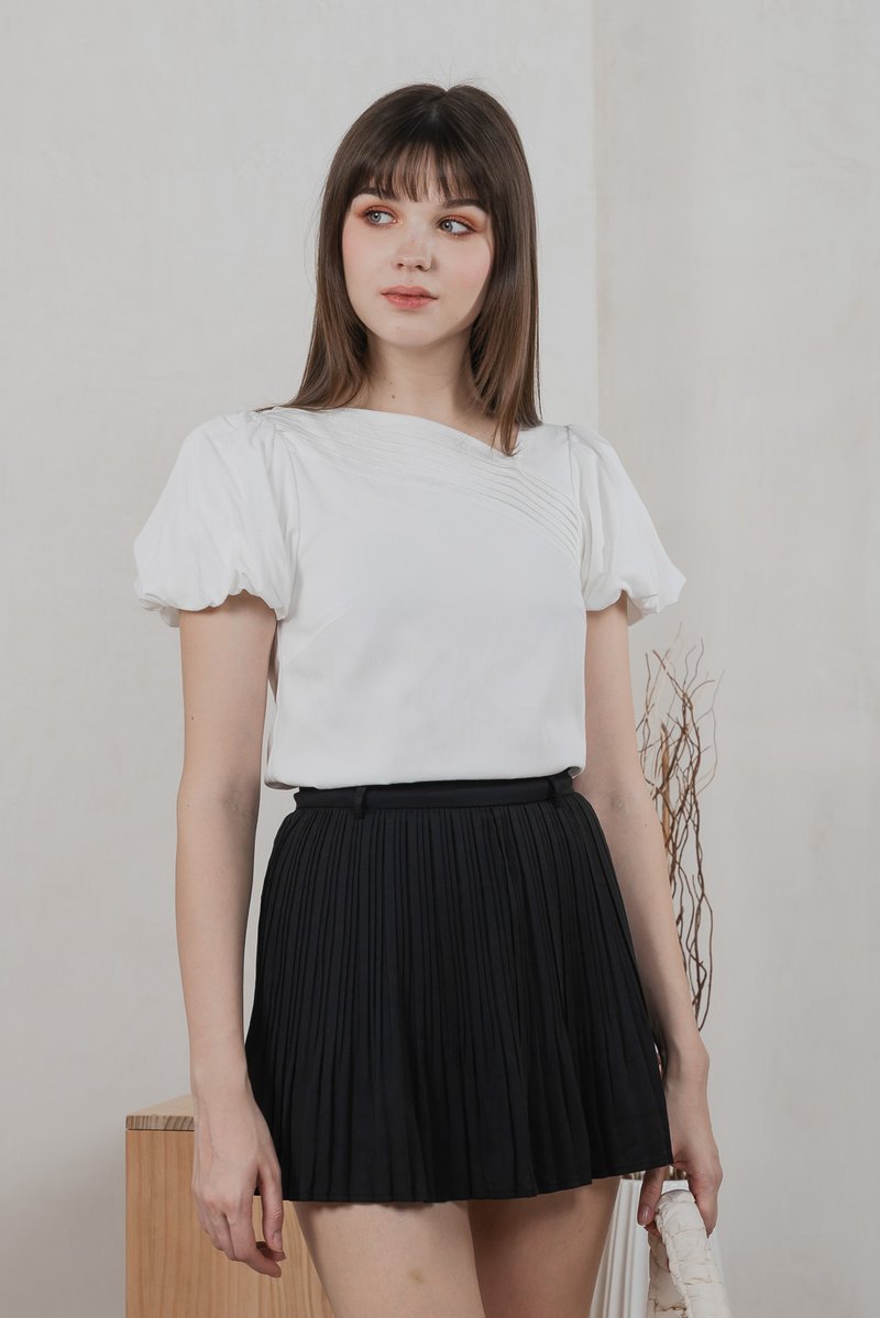 Polaris Pintuck Puff Sleeves Top In White