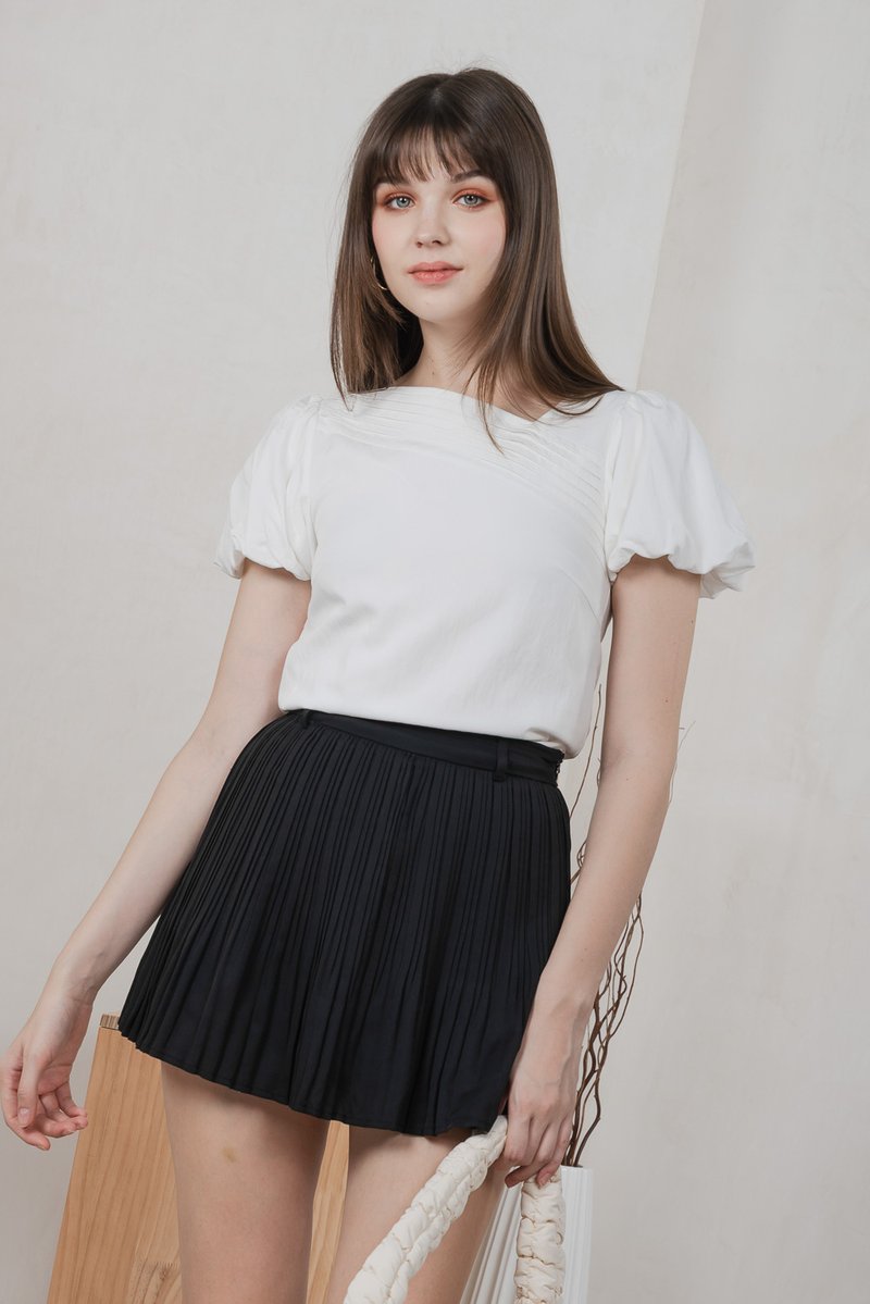 Polaris Pintuck Puff Sleeves Top In White