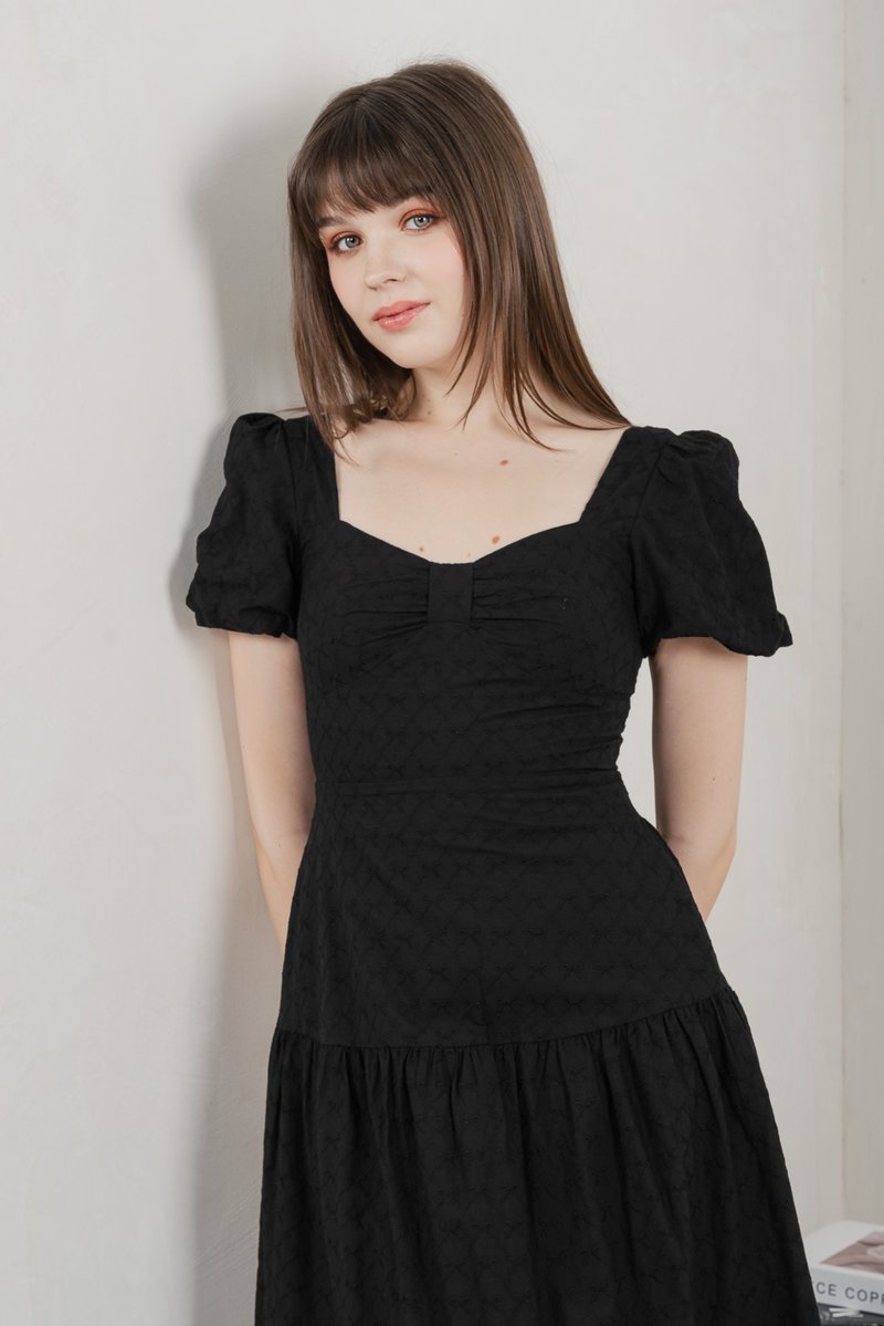 Bambi Ribbon Embroidery Tiered Midi Dress In Black (XS)