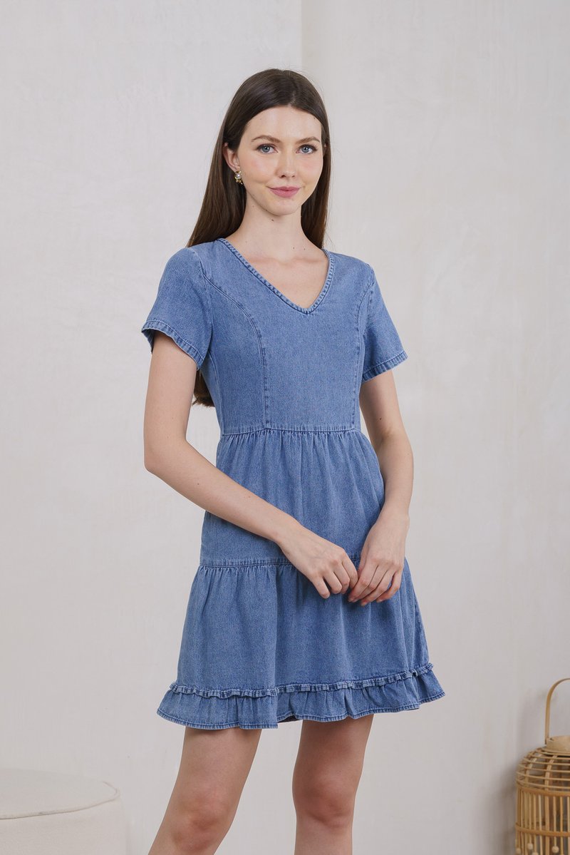 Ryleigh Denim Tiered Ruffles Dress In Dark Wash (XS)