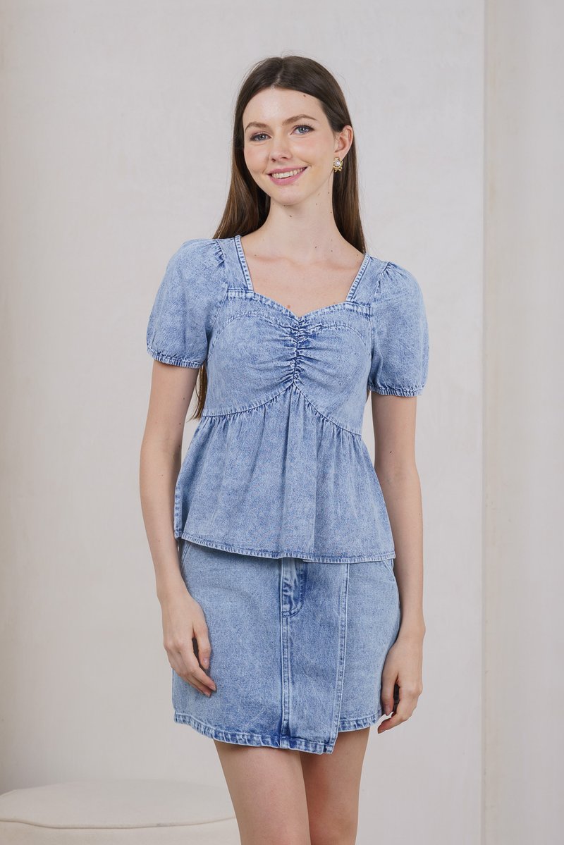 Terra Denim Sweetheart Top In Acid Wash