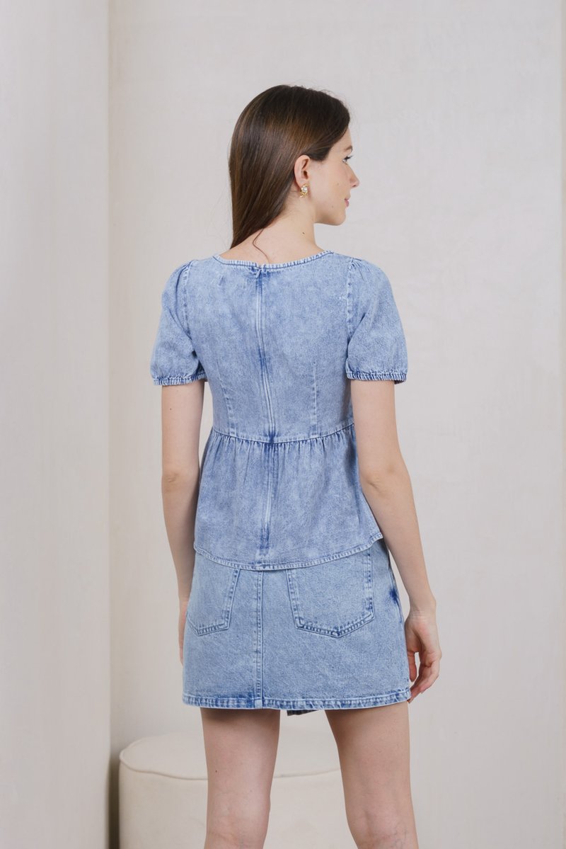 Terra Denim Sweetheart Top In Acid Wash