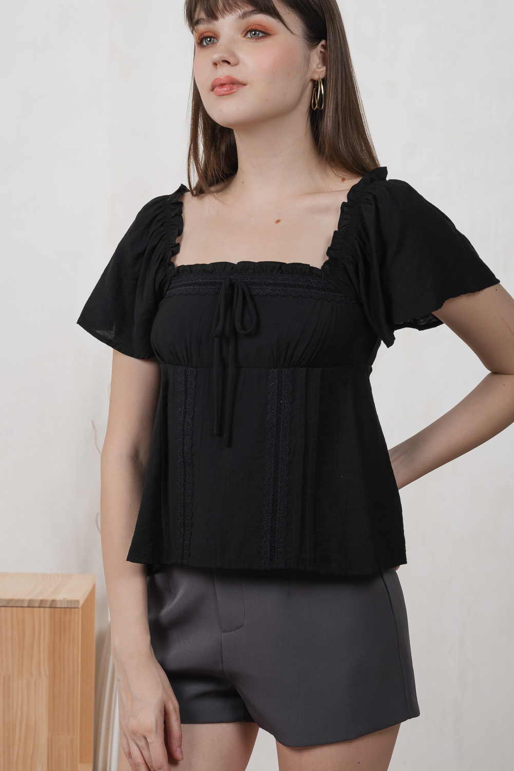 Lidith Textured Ribbon Lace Top In Black