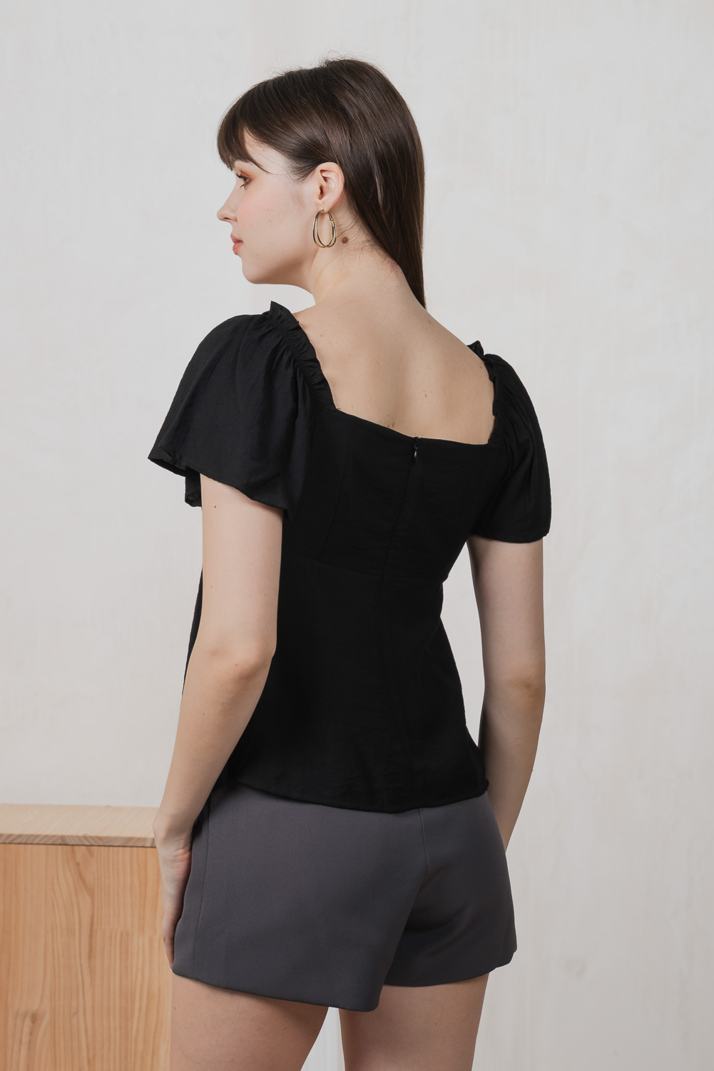 Lidith Textured Ribbon Lace Top In Black