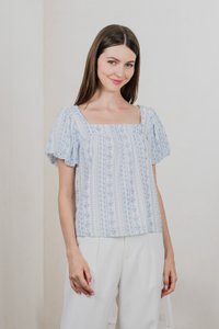 Rome Floral Prints Textured Top In Light Blue (XS)