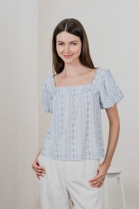 Rome Floral Prints Textured Top In Light Blue (XS)